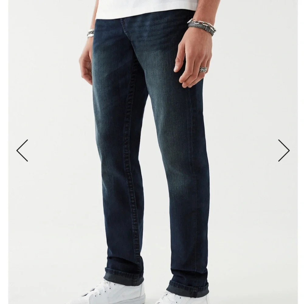 Men’s True Religion Geno Big T Stitch Slim Jeans Size 44